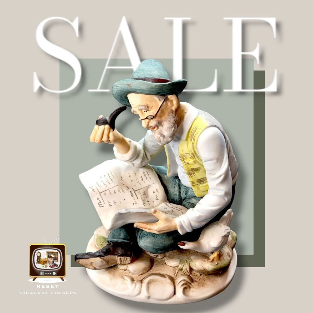 VTG LEFTON CHINA OLD FARMER with PIPE 2436 READING PAPER FIGURINE Made in Japan